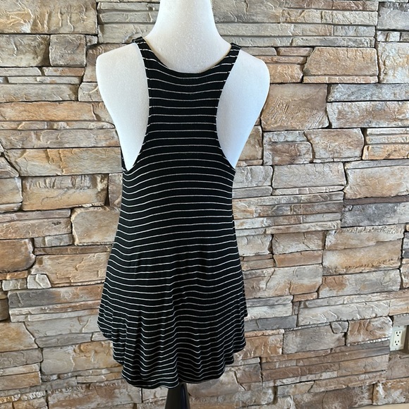 Mossimo Racerback Tunic Tank Top - Picture 3 of 5